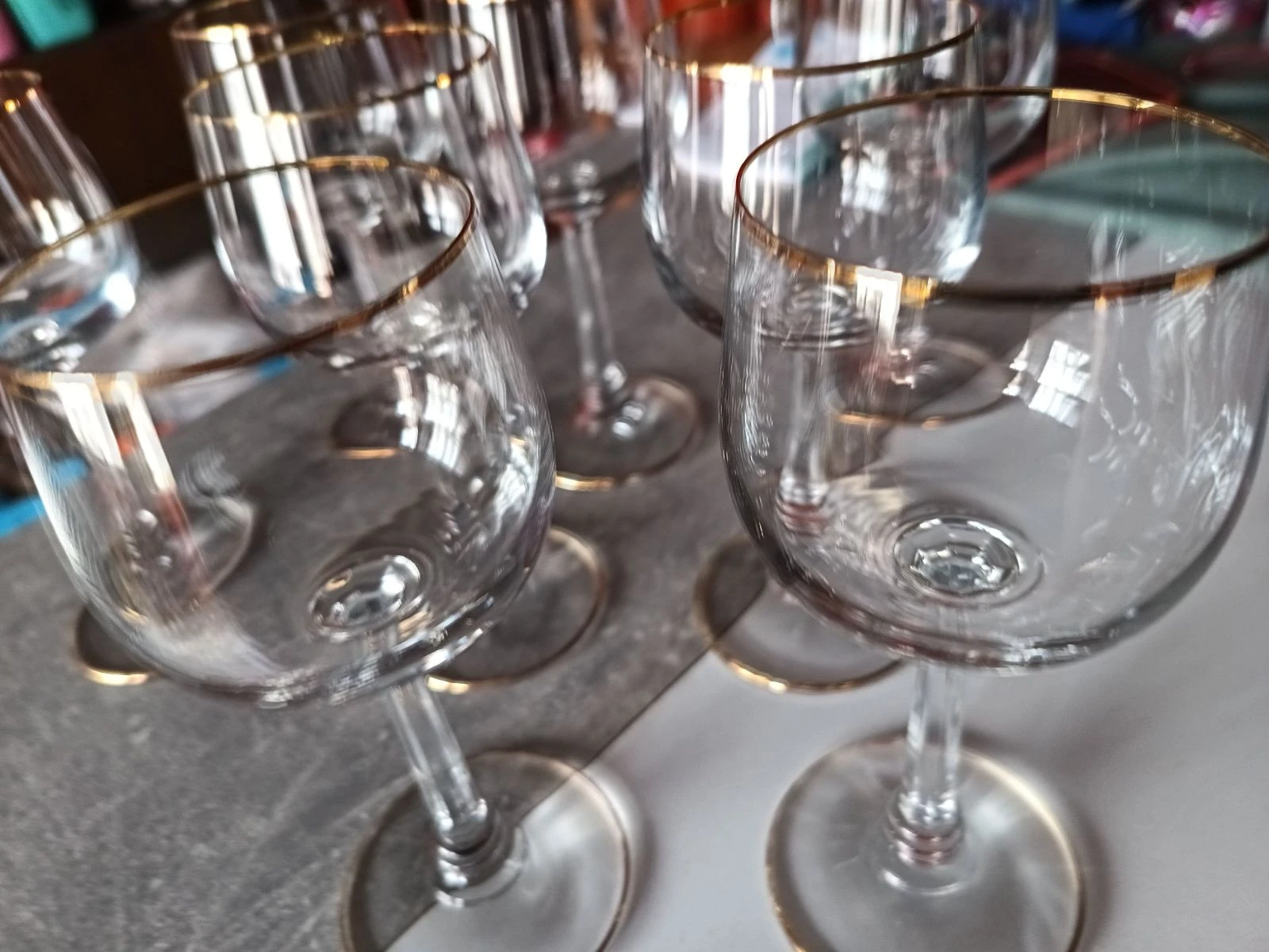 Set of 8 wine glasses with golden filigree on base and rim – photo 2